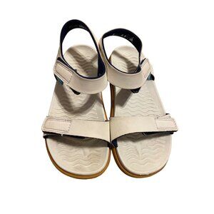 C11 Native Charley Sandal Shell White